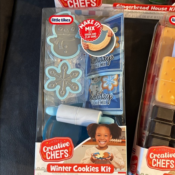 Little Tikes Creative Chefs Gingerbread House Winter Cookies & Smores Kits NEW - Picture 3 of 11